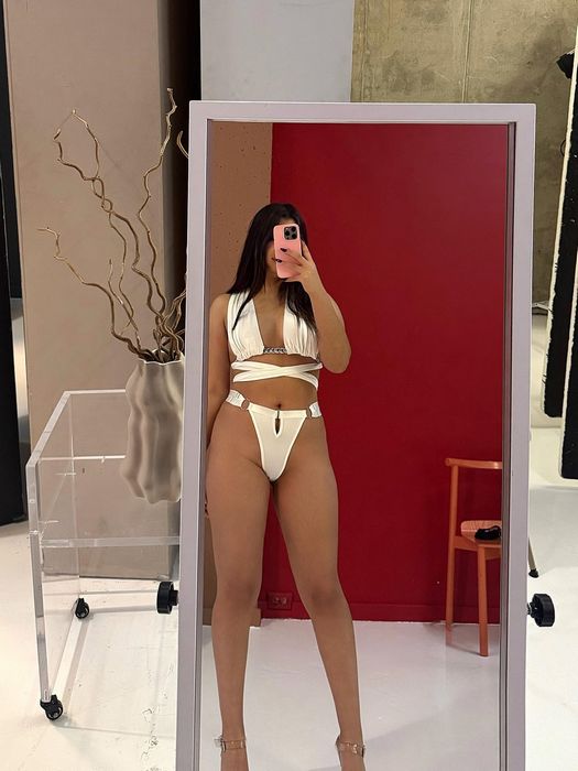 Искусство выбора: почему эскортницы тщательно отбирают своих клиентов так же, как и клиенты их